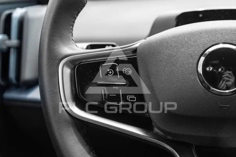 2025 Volvo EX 30