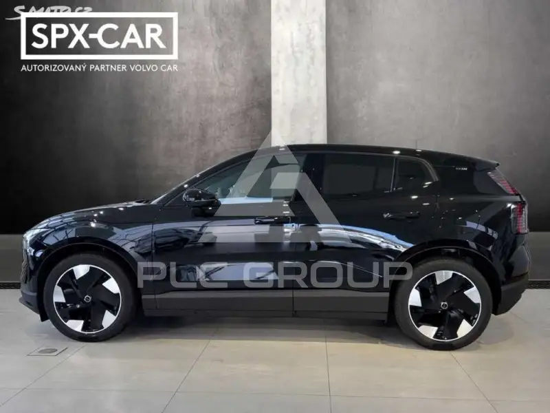 2025 Volvo EX 30