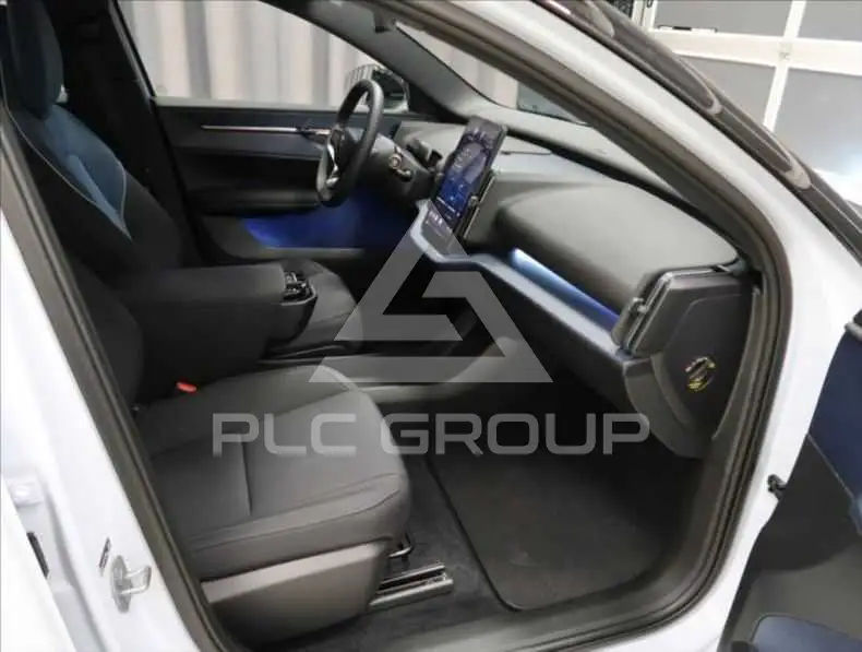 2025 Volvo EX 30