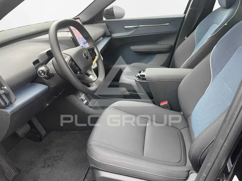 2025 Volvo EX 30