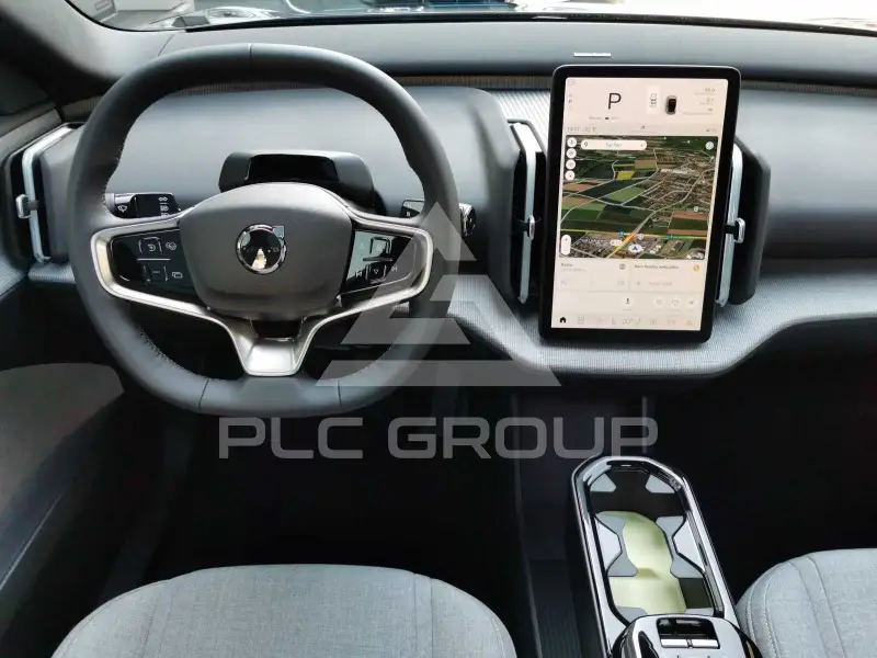 2025 Volvo EX 30