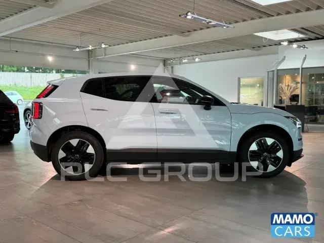 2025 Volvo EX 30