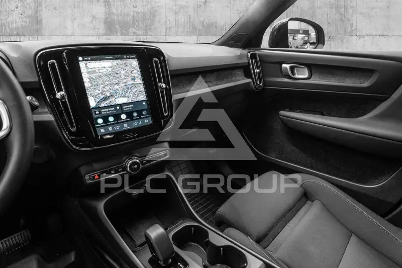 2025 Volvo EX 40