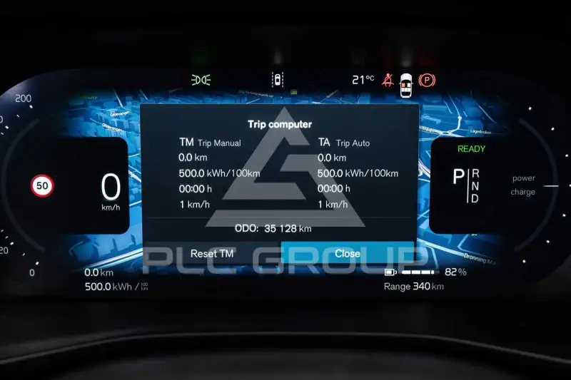 2025 Volvo EX 40