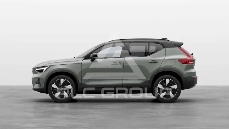2025 Volvo EX 40
