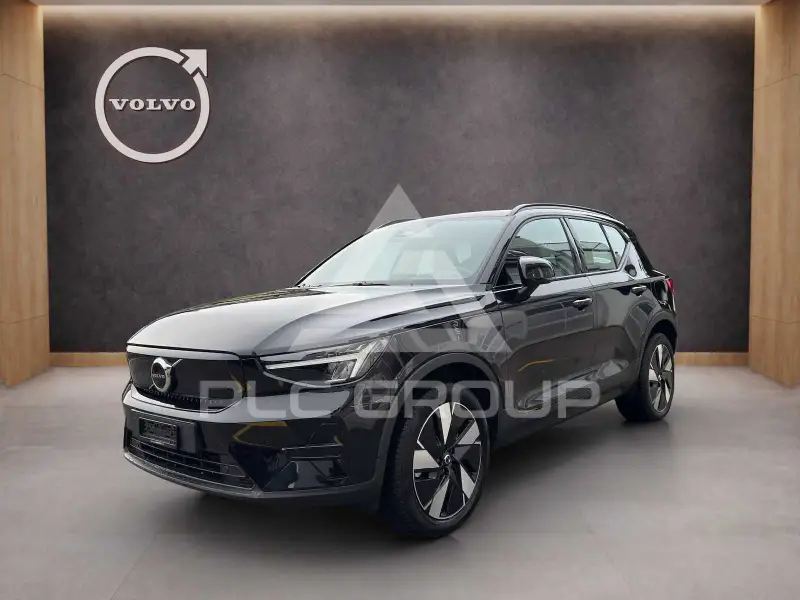 2025 Volvo EX 40