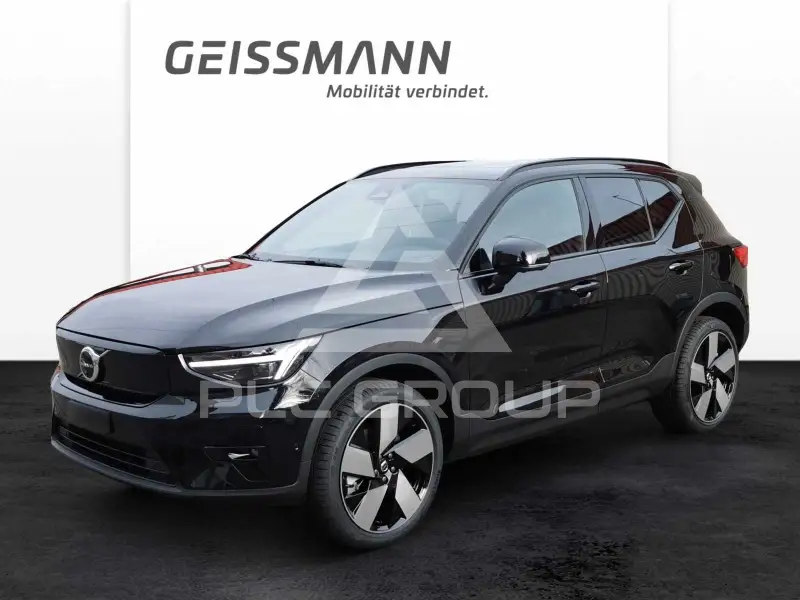 2025 Volvo EX 40