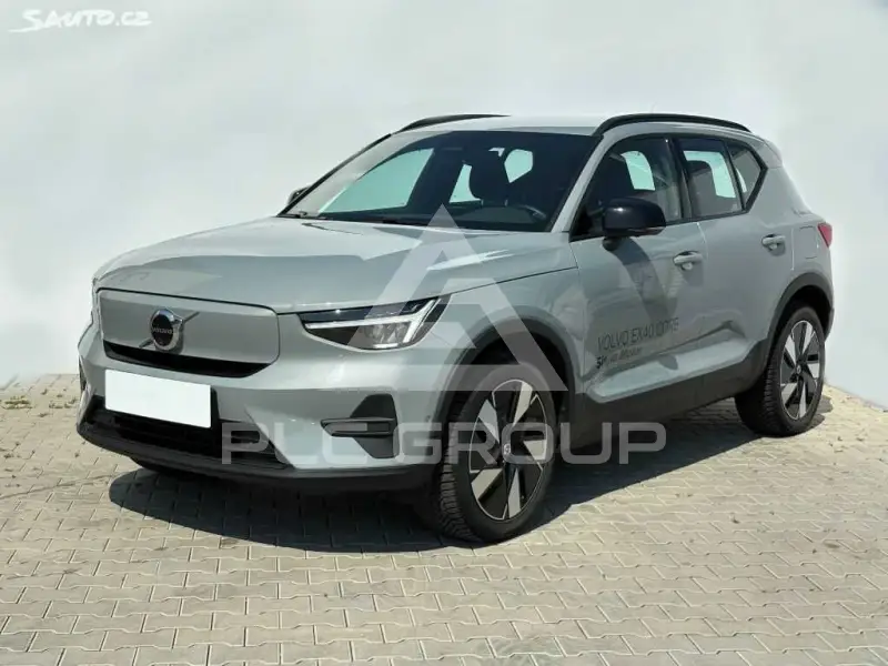 2025 Volvo EX 40