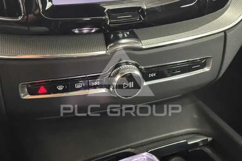 2025 Volvo XC60