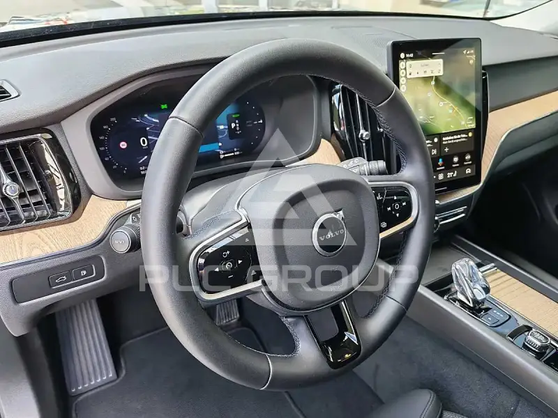 2025 Volvo XC60
