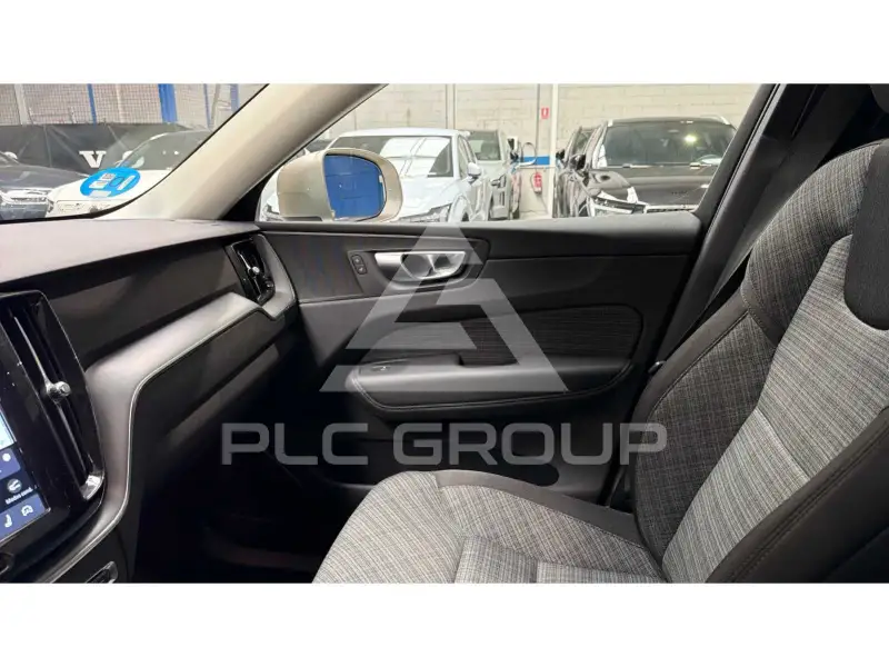 2025 Volvo XC60