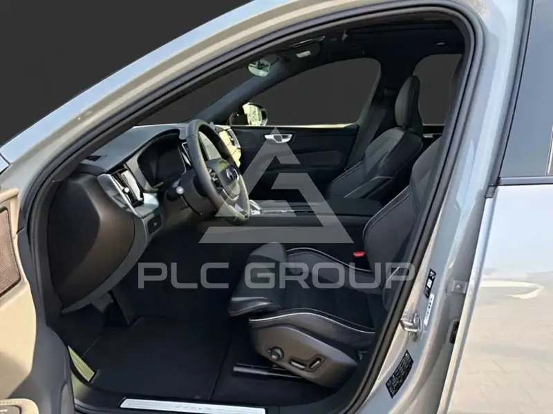 2025 Volvo XC60
