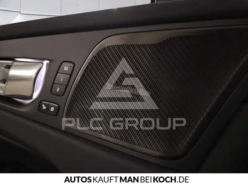 2025 Volvo XC60
