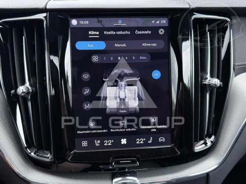2025 Volvo XC60