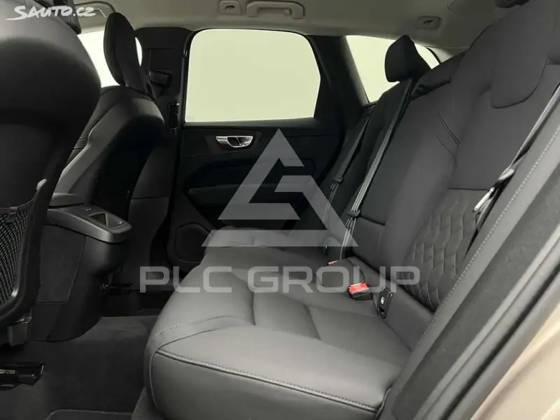 2025 Volvo XC60