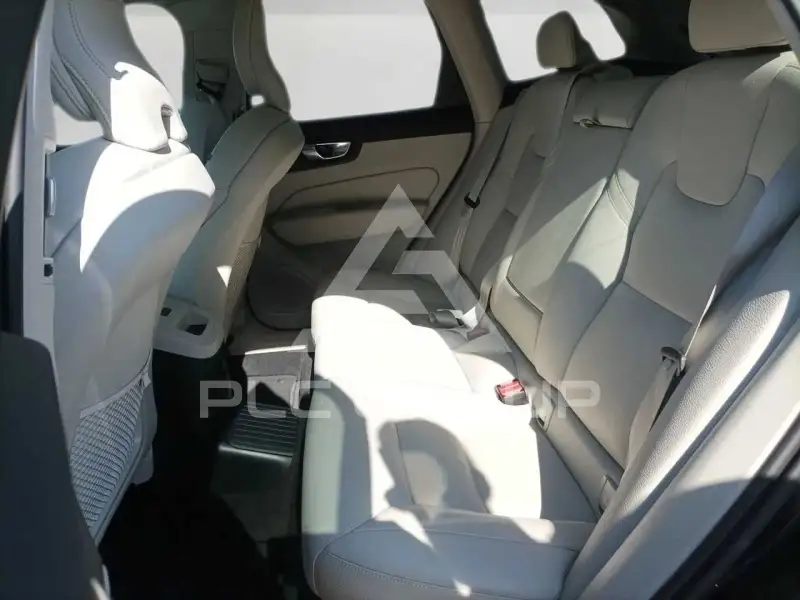 2025 Volvo XC60