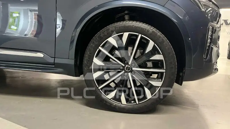 2025 Volvo XC60