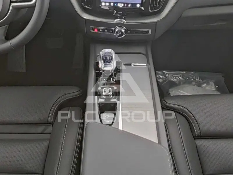 2025 Volvo XC60