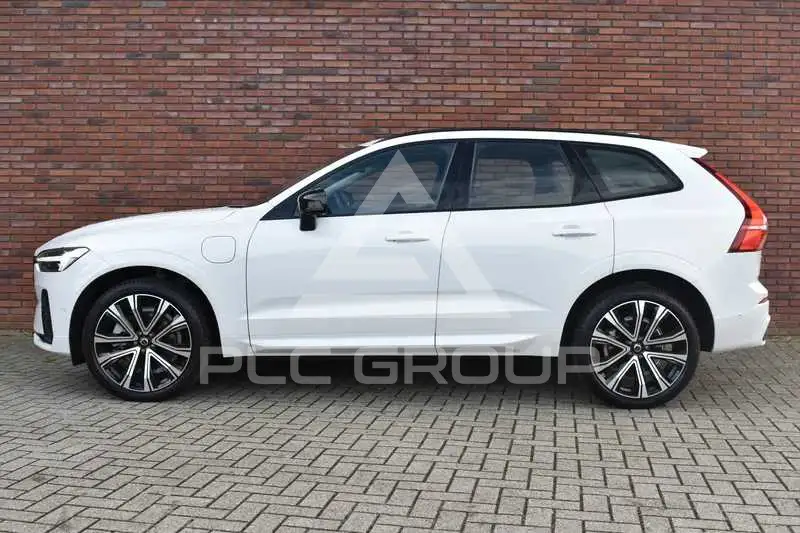 2025 Volvo XC60