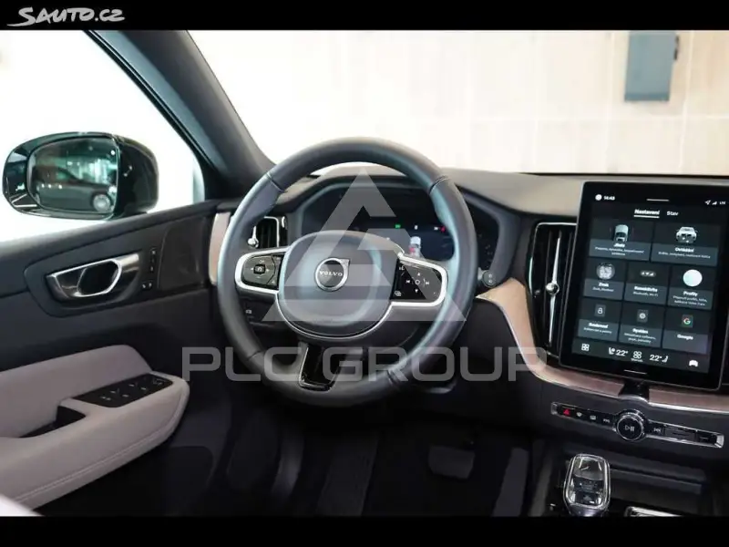 2025 Volvo XC60