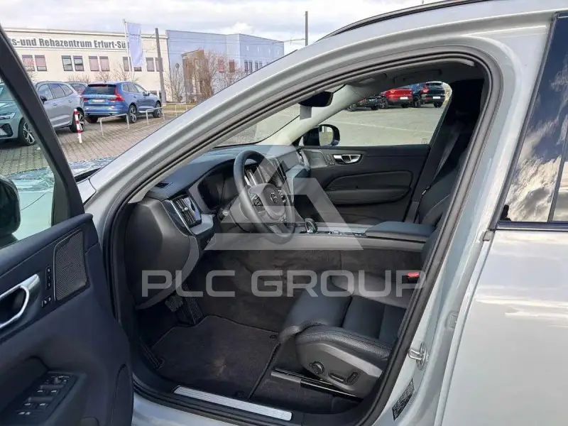 2025 Volvo XC60
