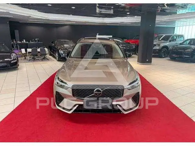 2025 Volvo XC60