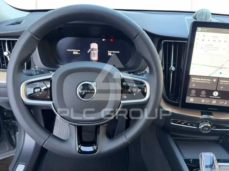 2025 Volvo XC60