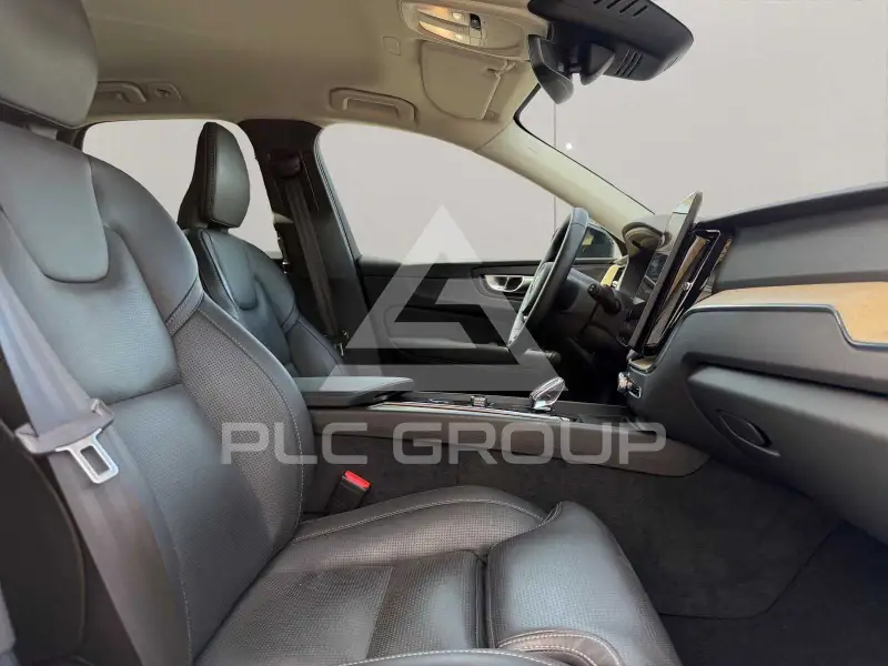 2025 Volvo XC60