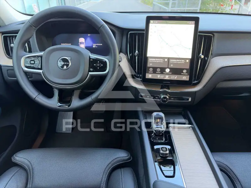 2025 Volvo XC60