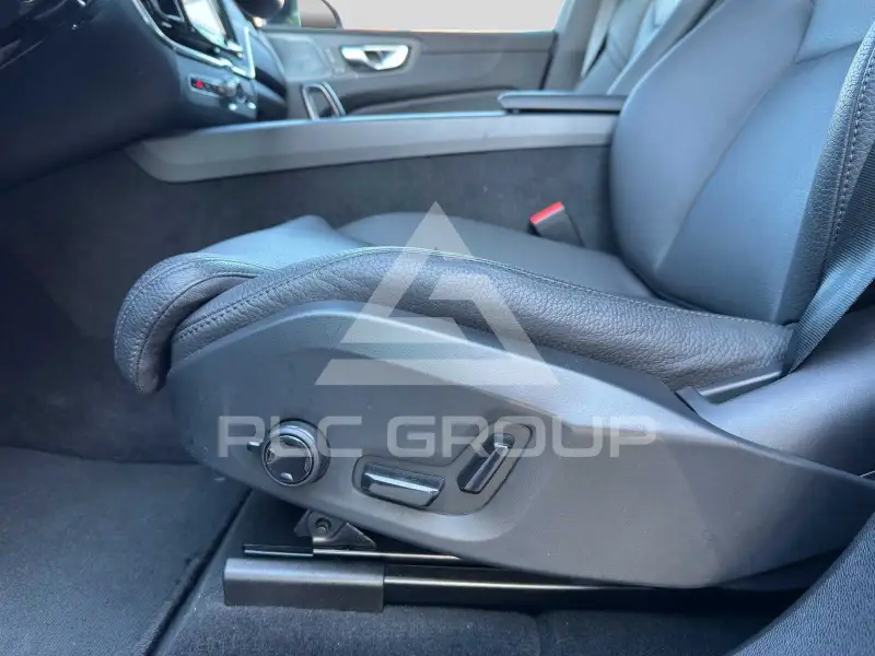 2025 Volvo XC60