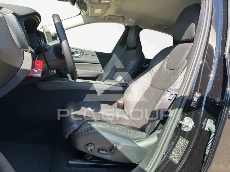 2025 Volvo XC60