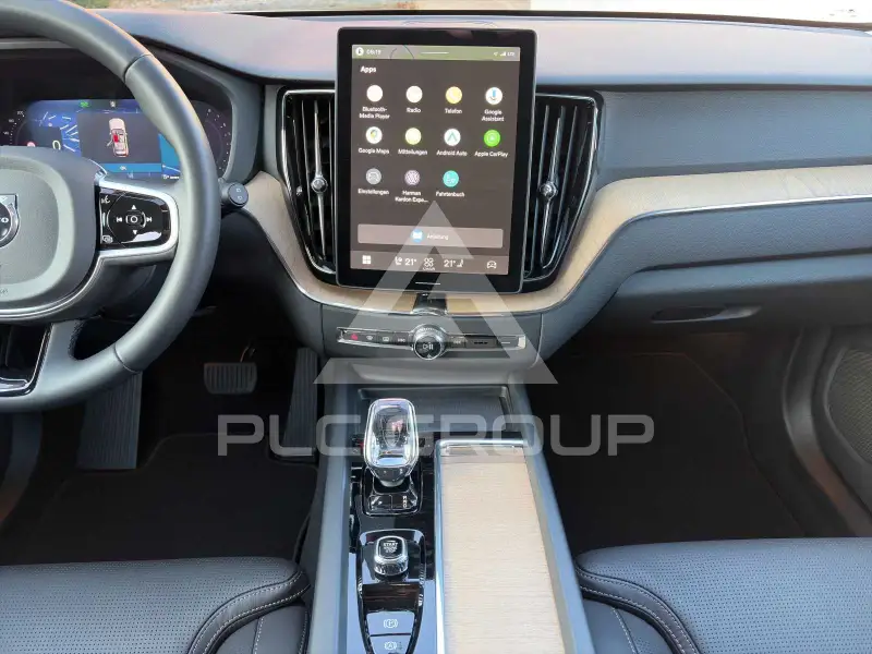 2025 Volvo XC60