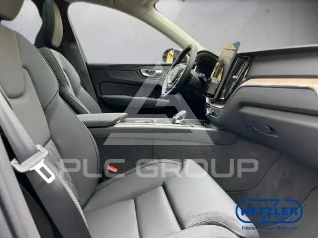 2025 Volvo XC60