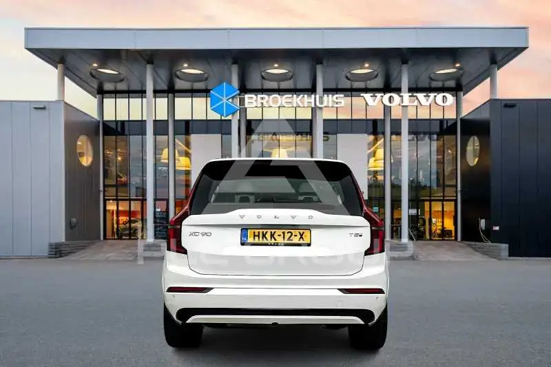 2025 Volvo XC90