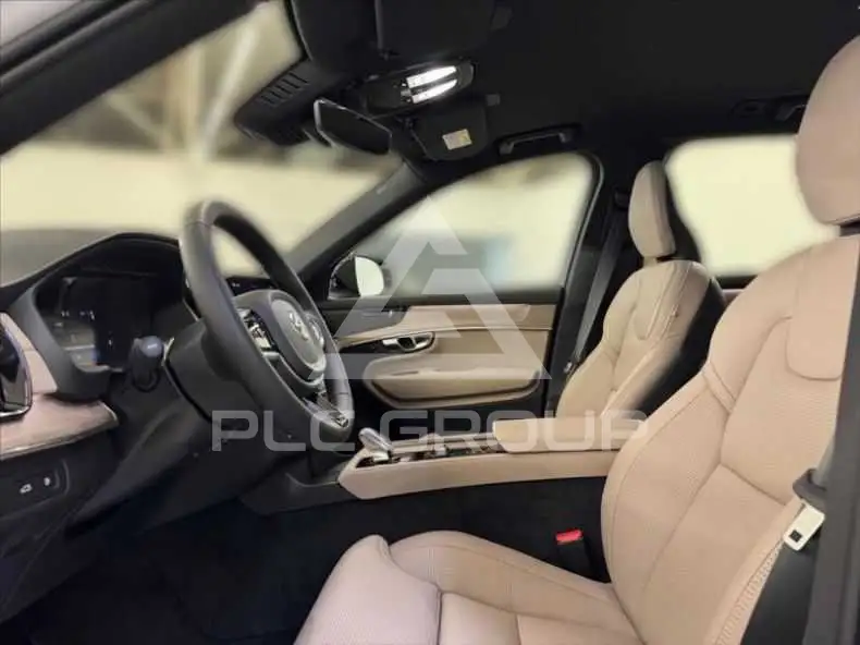2025 Volvo XC90
