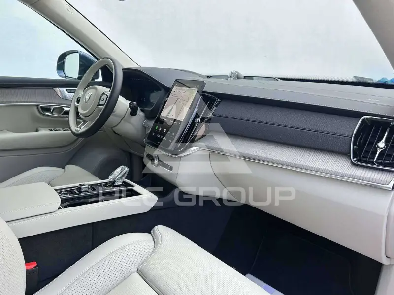 2025 Volvo XC90