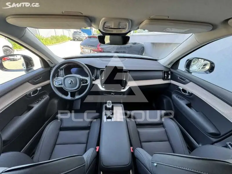 2025 Volvo XC90