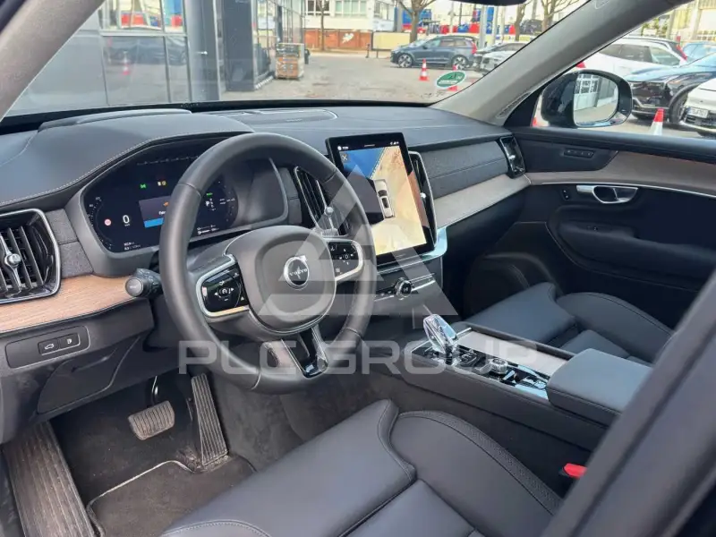 2025 Volvo XC90