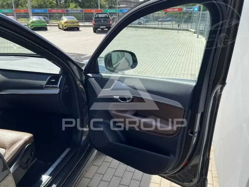 2025 Volvo XC90