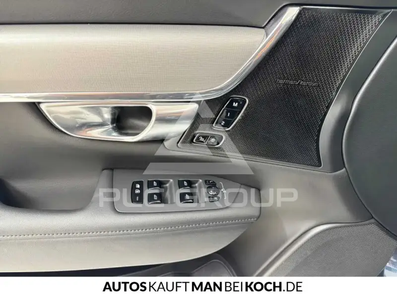 2025 Volvo V90