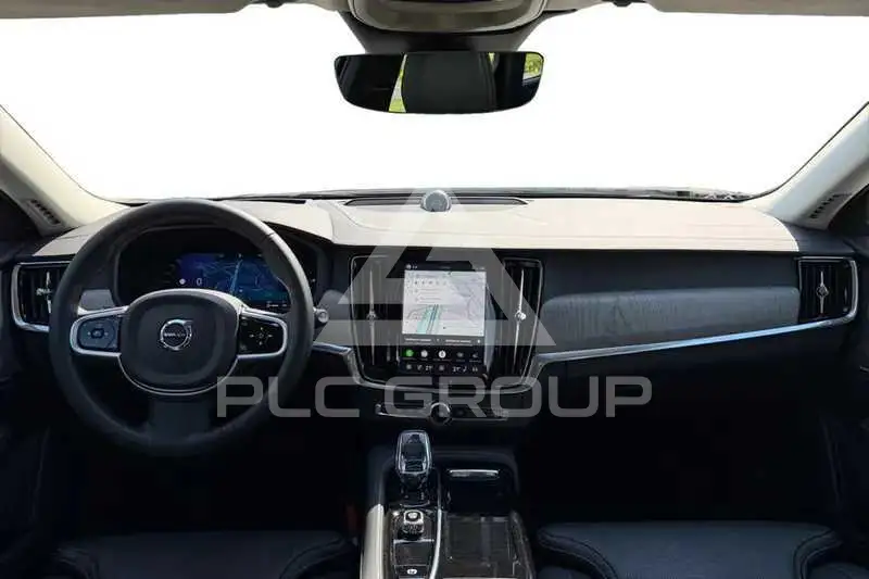 2025 Volvo V90