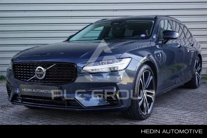 2025 Volvo V90
