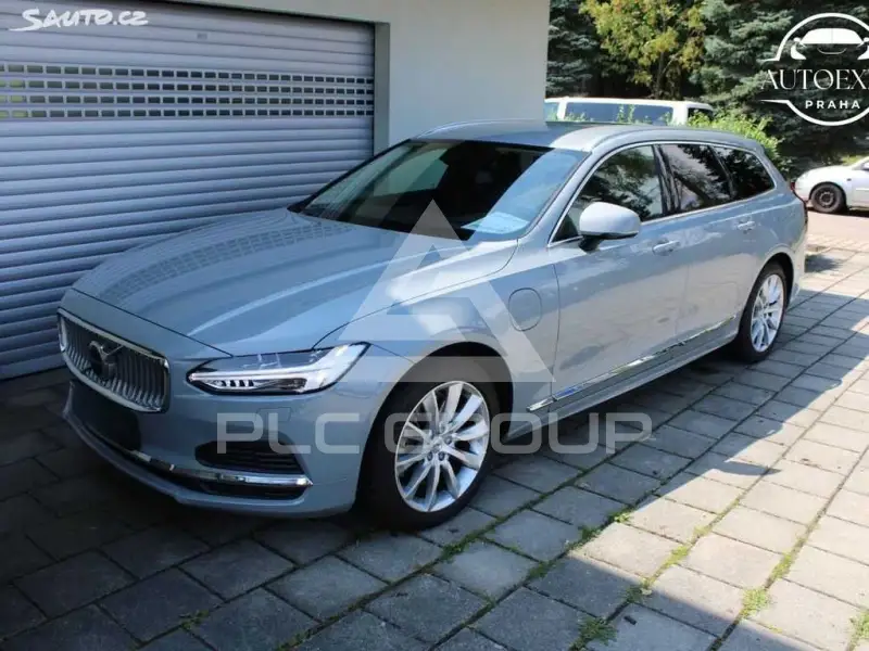 2025 Volvo V90