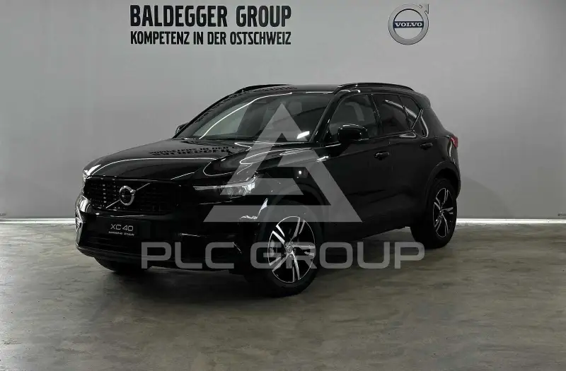 2025 Volvo XC40