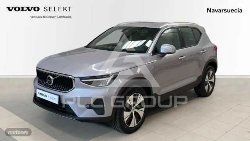 2025 Volvo XC40