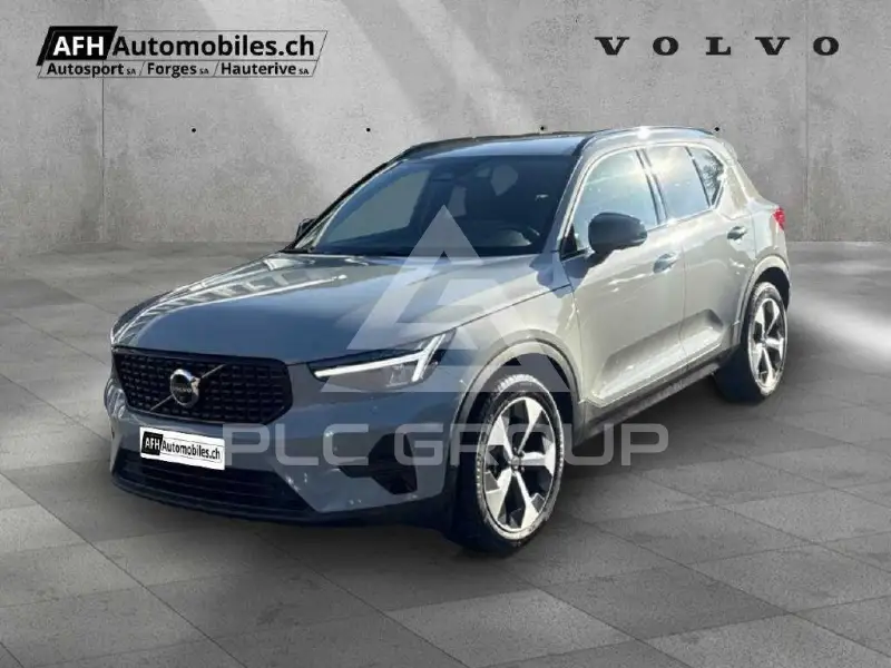 2025 Volvo XC40