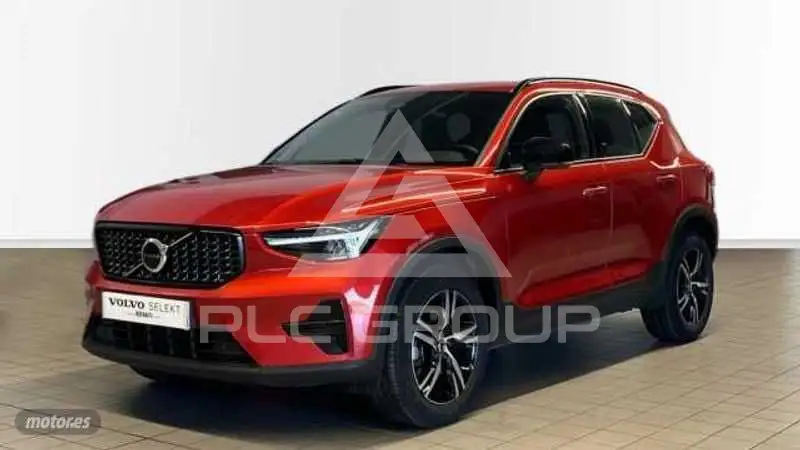 2025 Volvo XC40