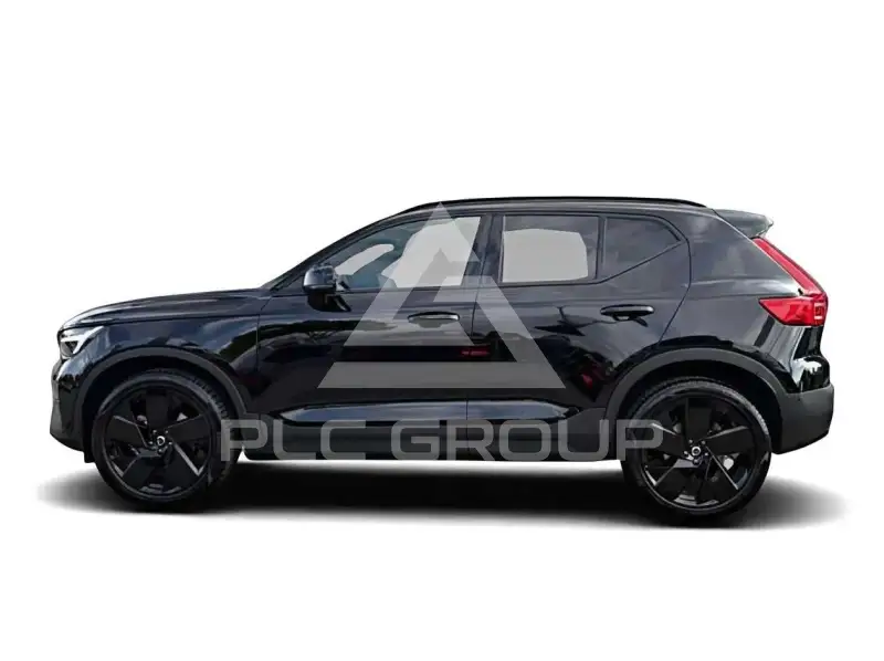 2025 Volvo XC40