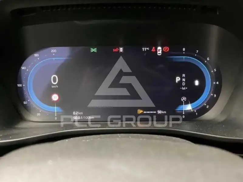 2025 Volvo XC40