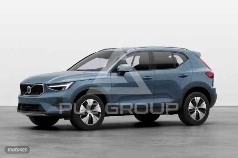 2025 Volvo XC40
